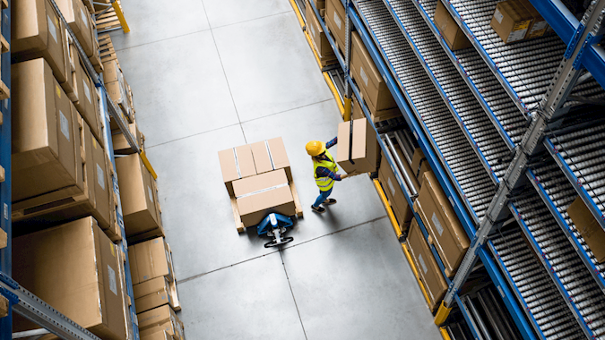 The Crucial Logistics Behind Holiday Shopping